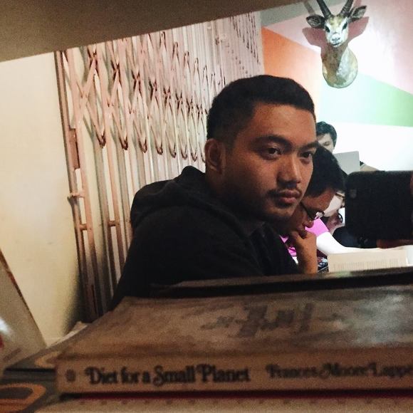 Meet your Posher, David - Picture 1 of 1